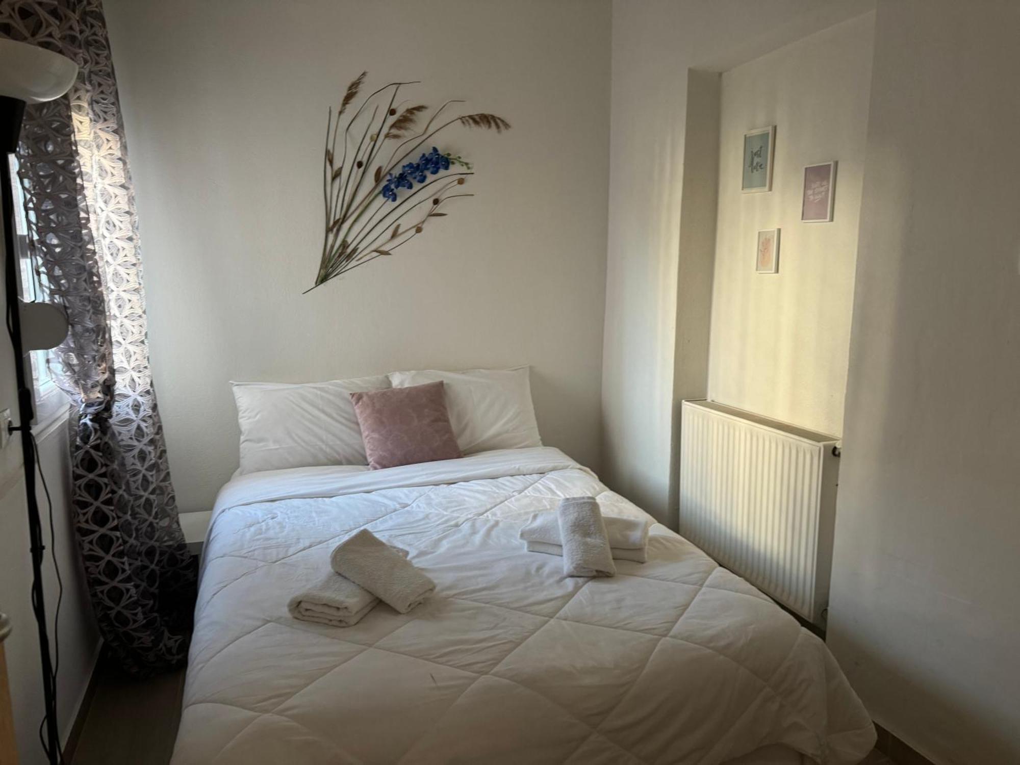 Olive & Apartment Keramoti (Macedonia)