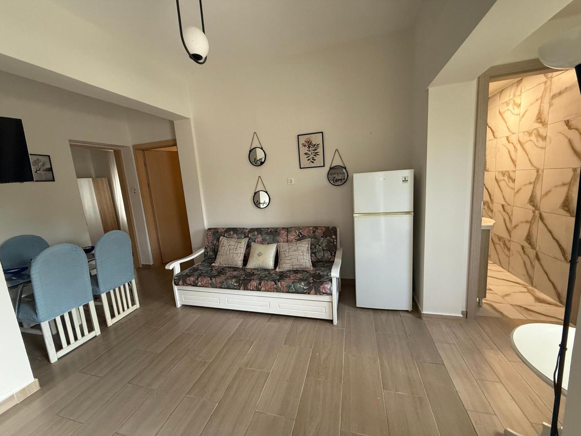 Apartment Olive & Keramoti (Macedonia)
